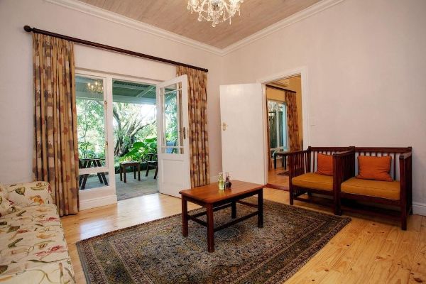 Hotel Zuurberg Mountain Village (Addo)